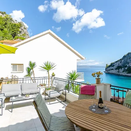Apollo Apartamento